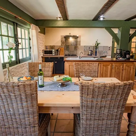 Gite Cottage *